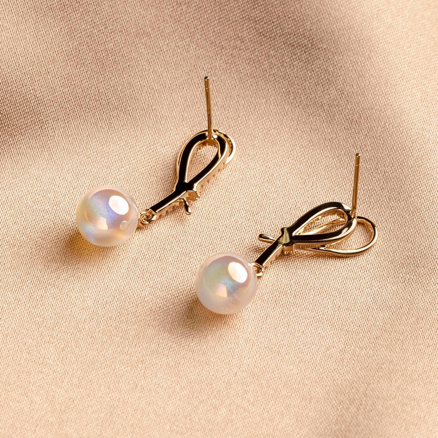 Balloon Pearl Drop Earrings - saltycandy