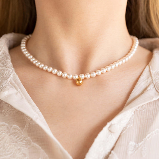 Classic Pearl Necklace with Gold Bean - saltycandy