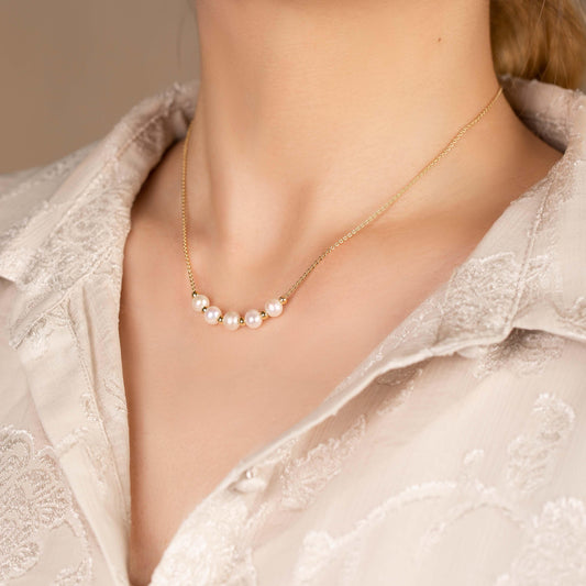 Dainty Freshwater Pearl Necklace - saltycandy