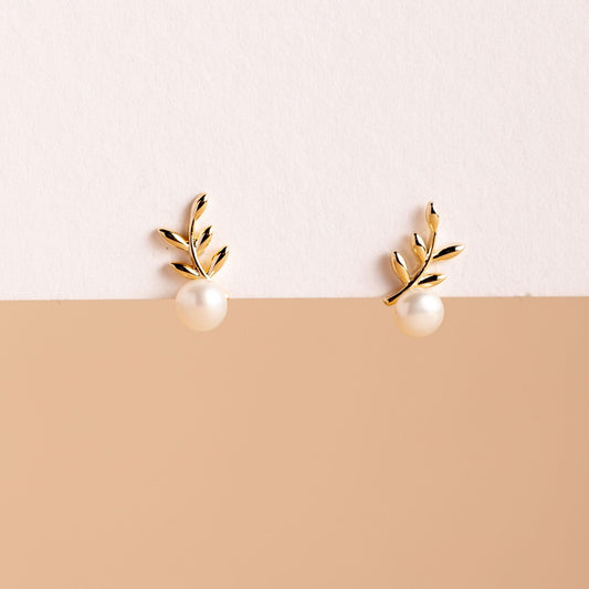 Pearl Leaves Stud Earring - saltycandy