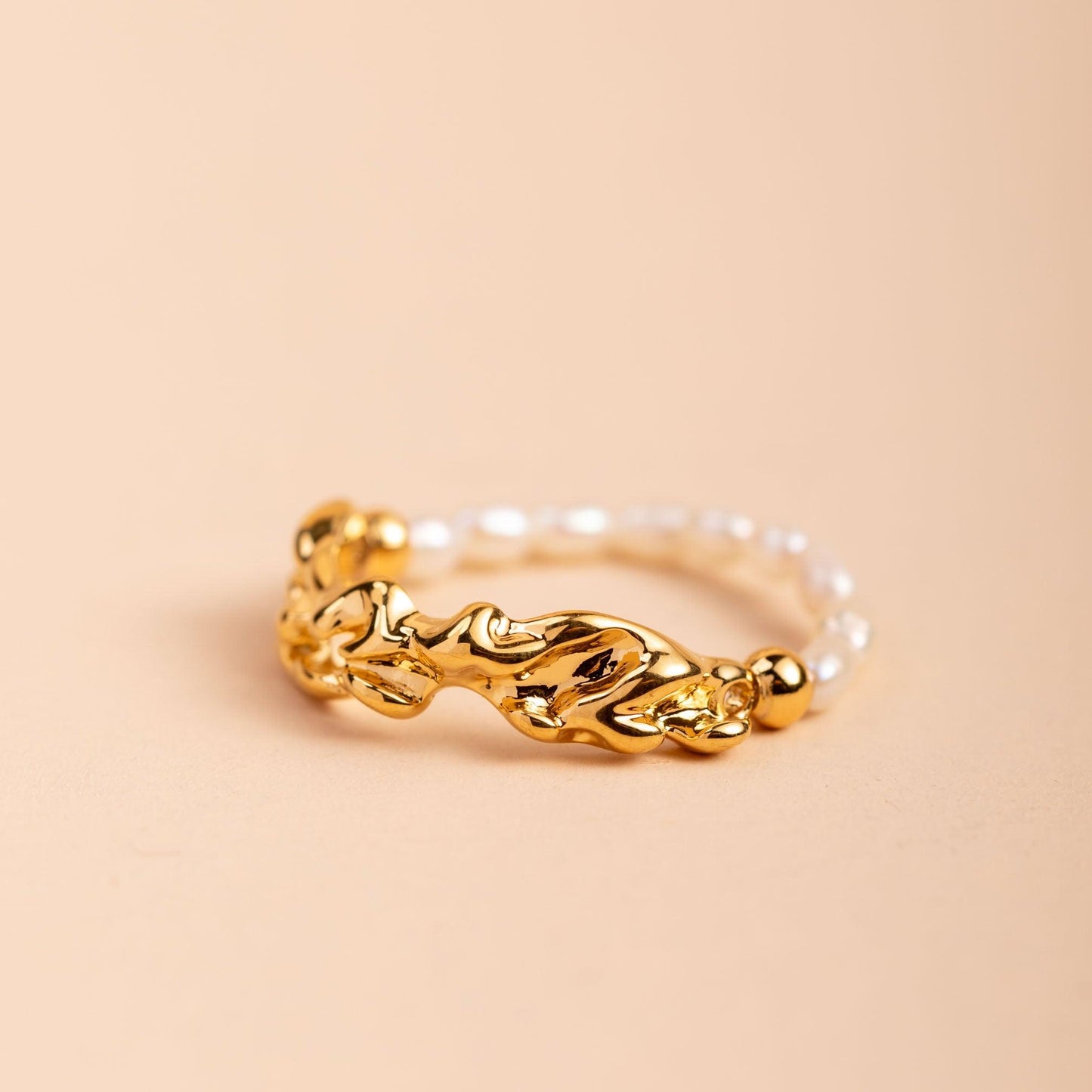 Melting Gold Freshwater Pearl Ring - saltycandy