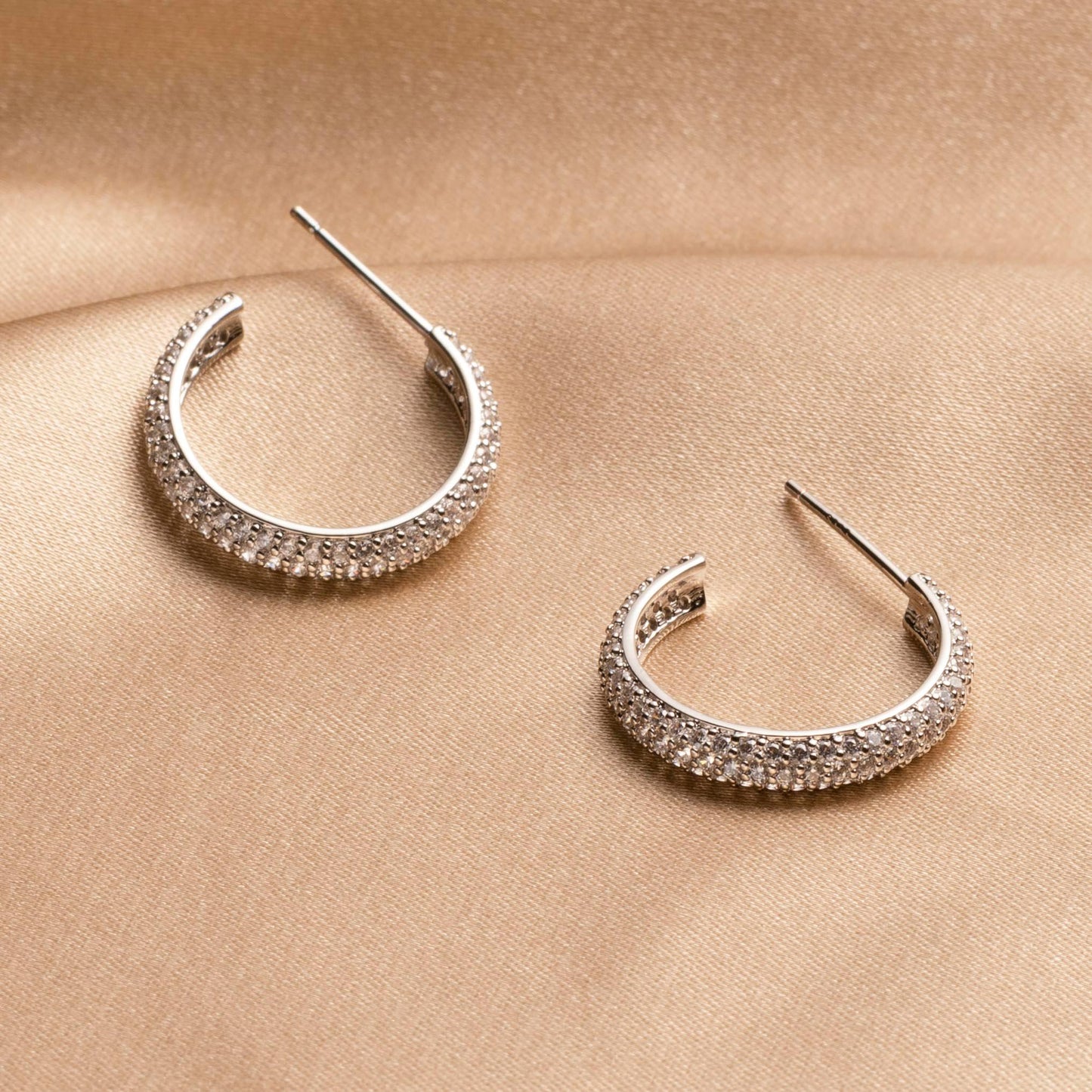 Shiny Round Hoops - saltycandy