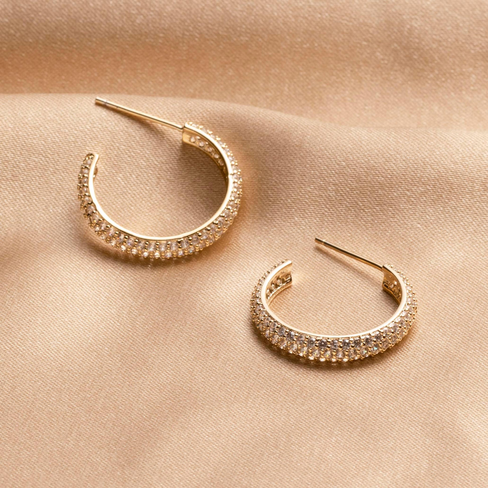 Shiny Round Hoops - saltycandy