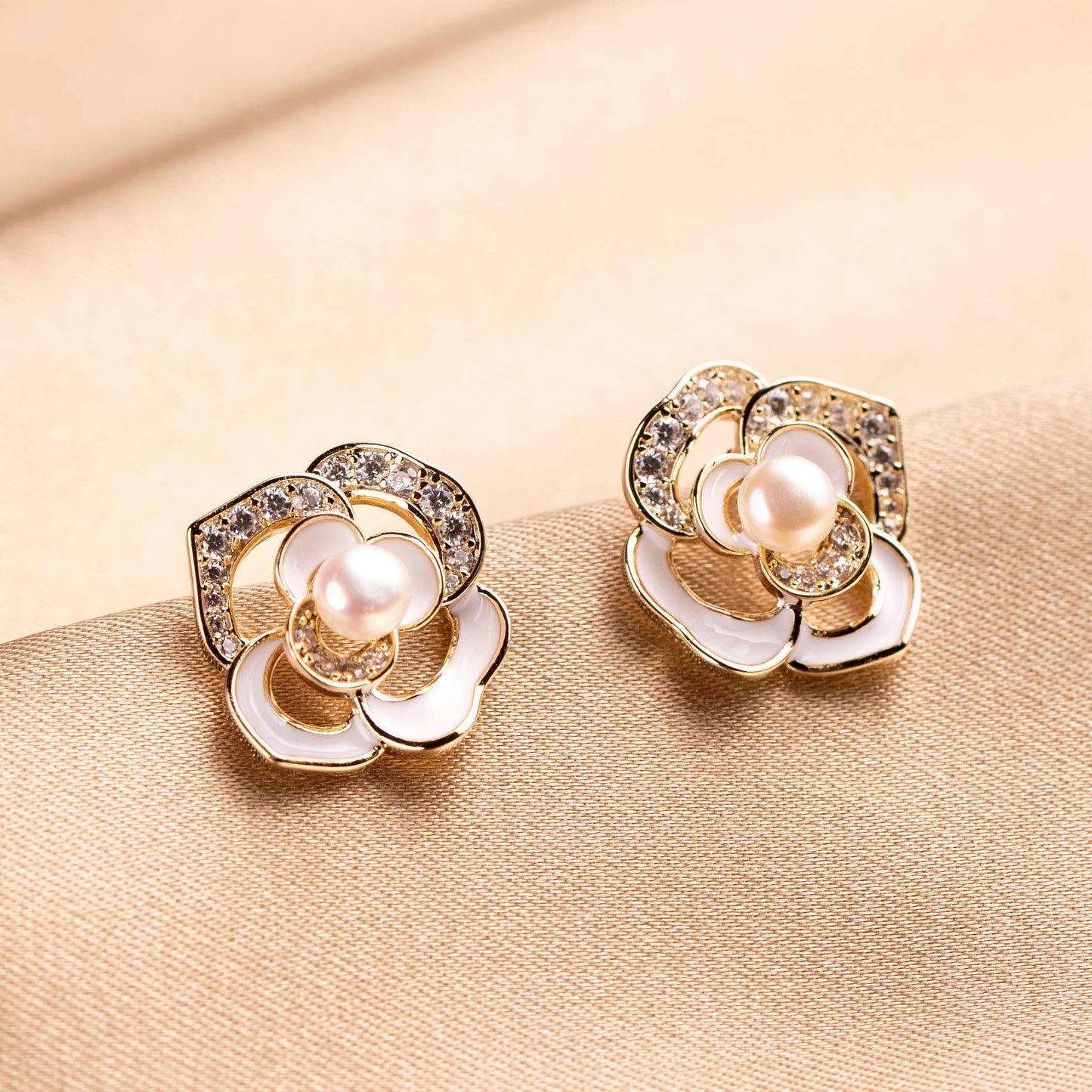 Two-tone Camellia Studs - saltycandy