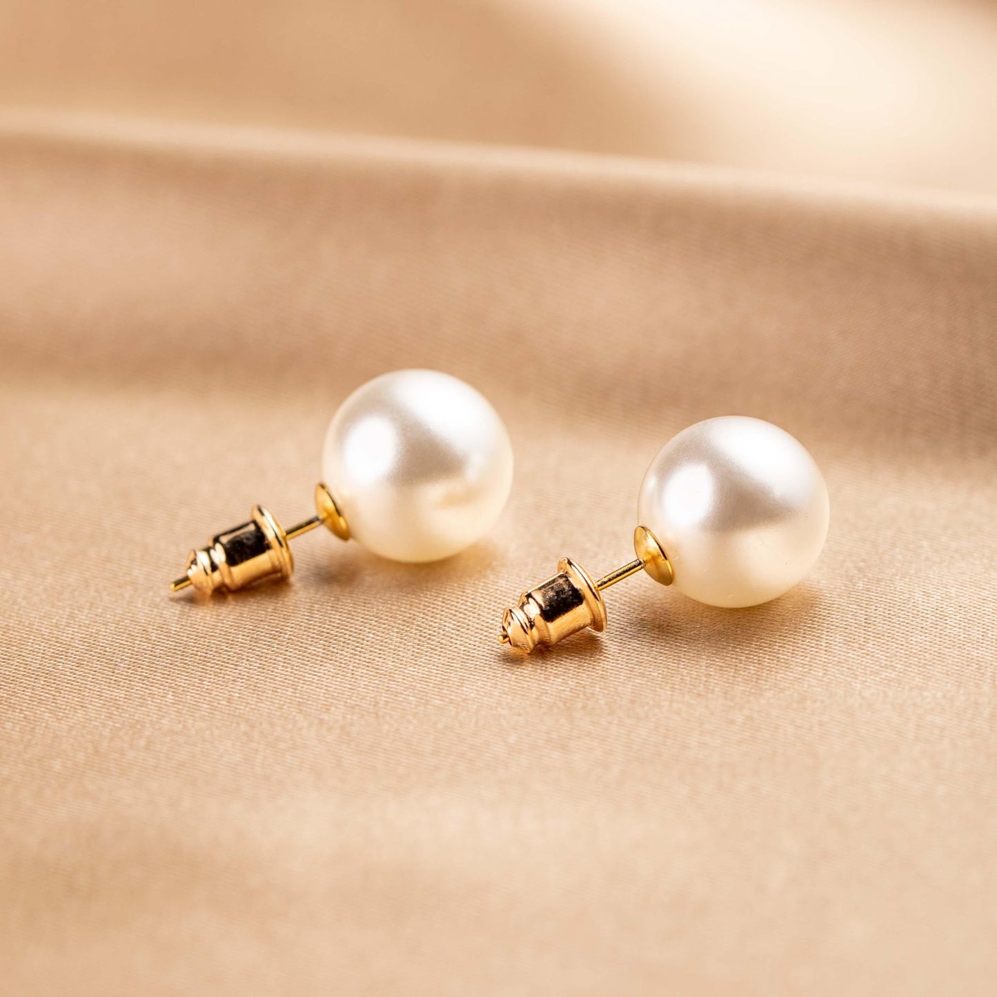 Classic Pearl Studs 12mm - saltycandy