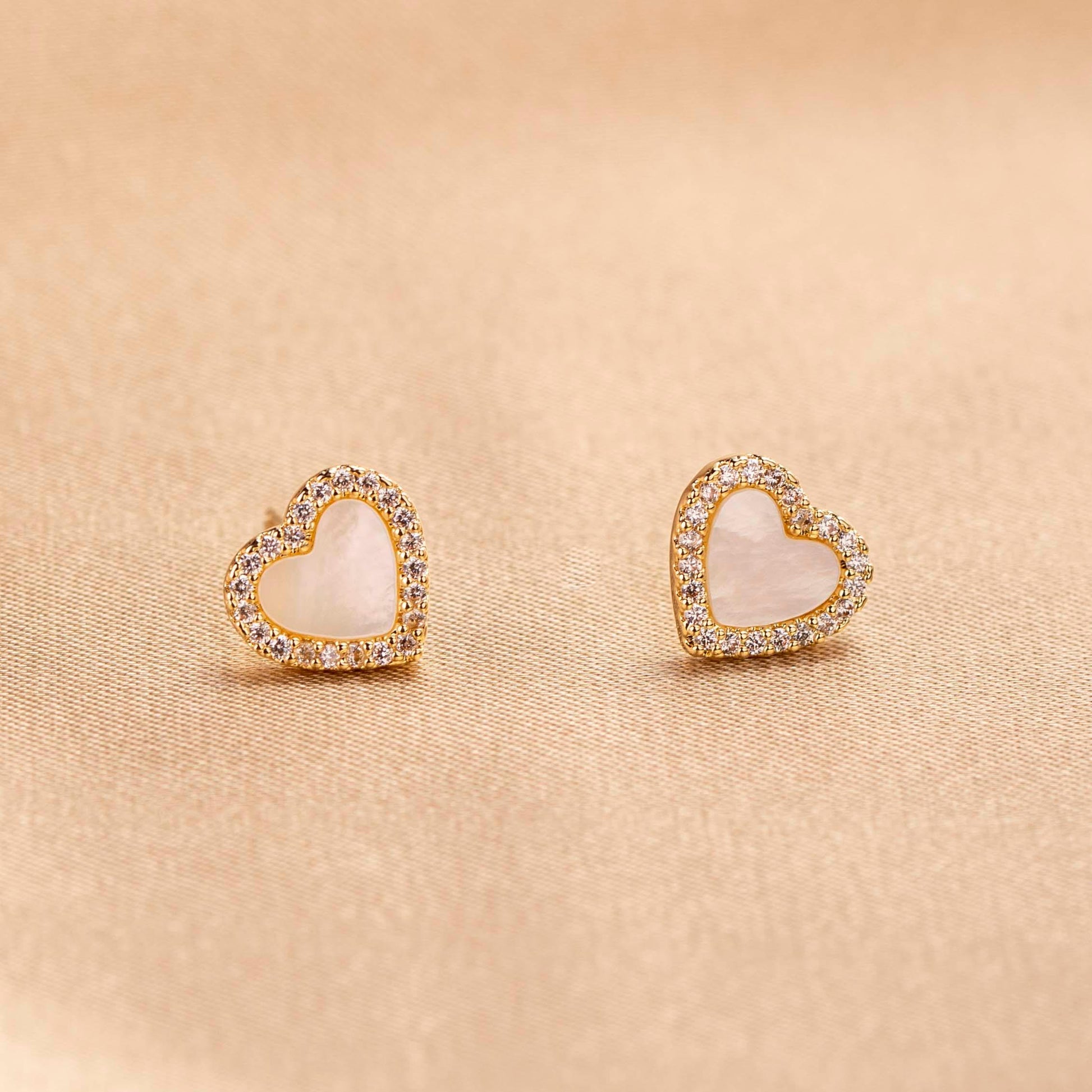 Cute Heart Stud Earrings - saltycandy