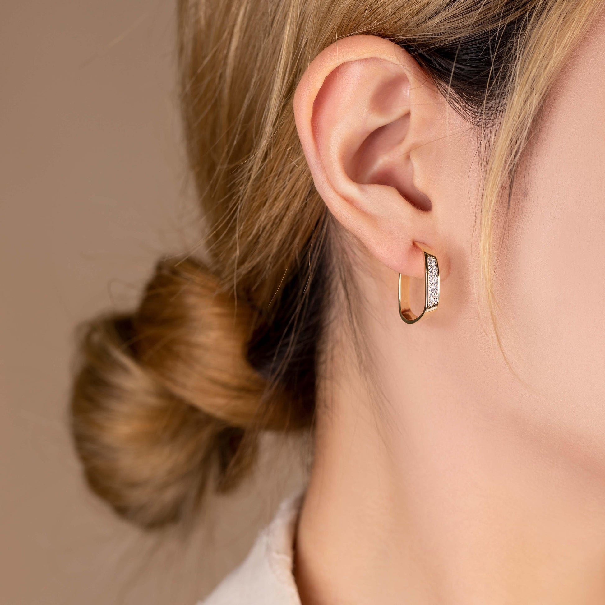 Shiny Rectangle Hoop Earrings - saltycandy