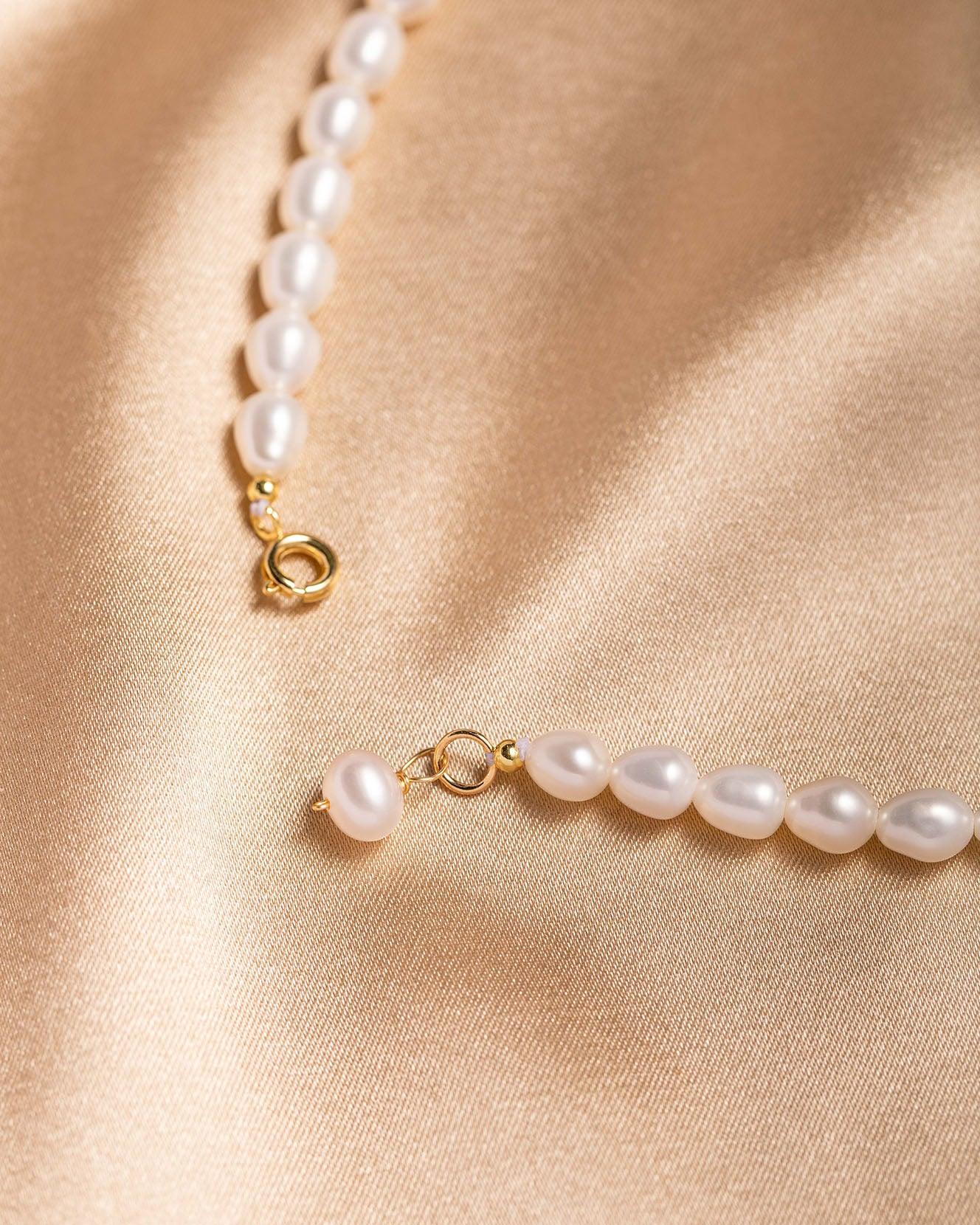 Freshwater Rice Pearl Chocker - saltycandy