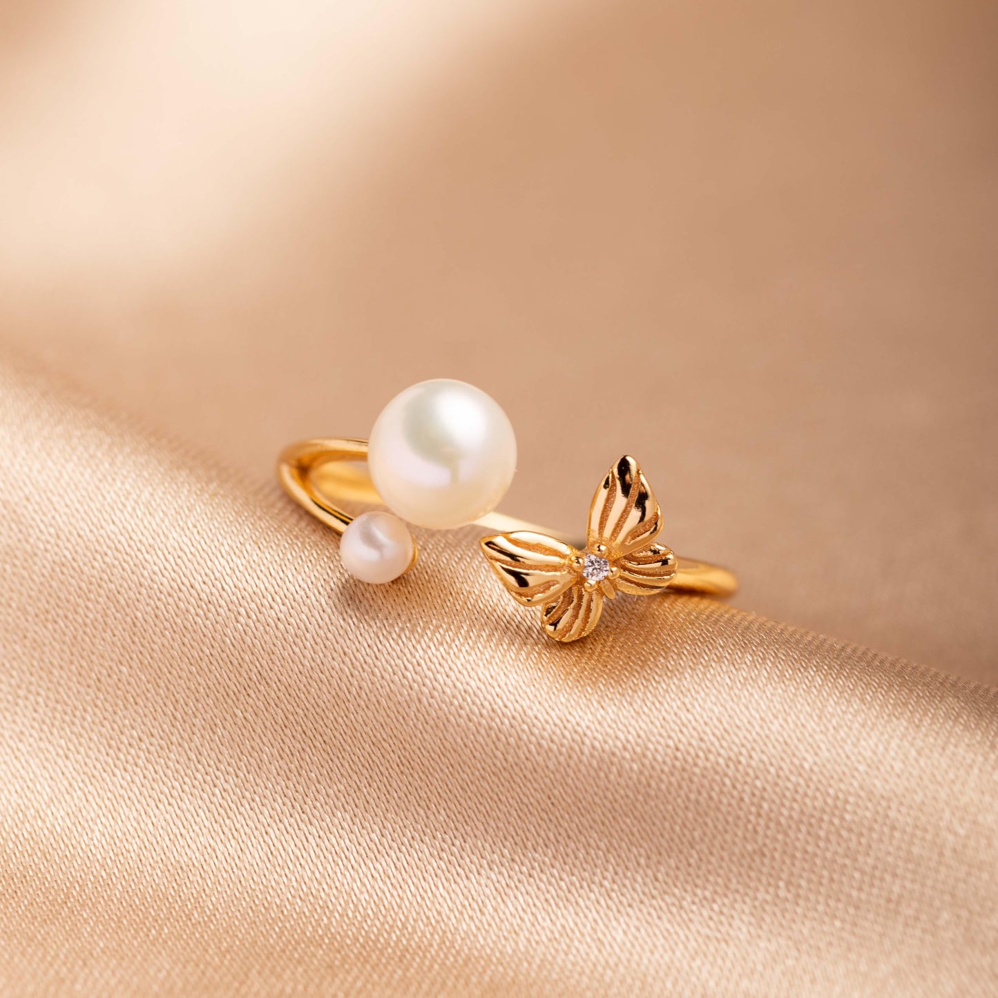 Fine Freshwater Pearl Butterfly Set - saltycandy