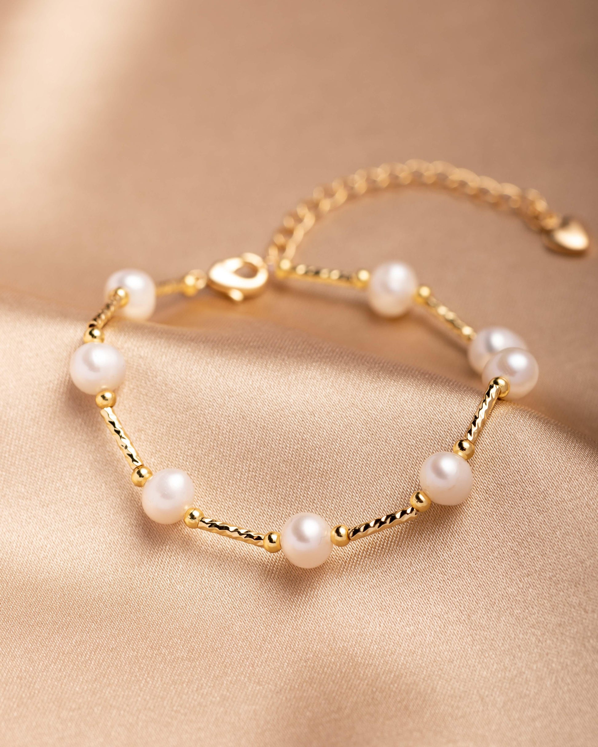 Starry Night Freshwater Pearl Bracelet - saltycandy