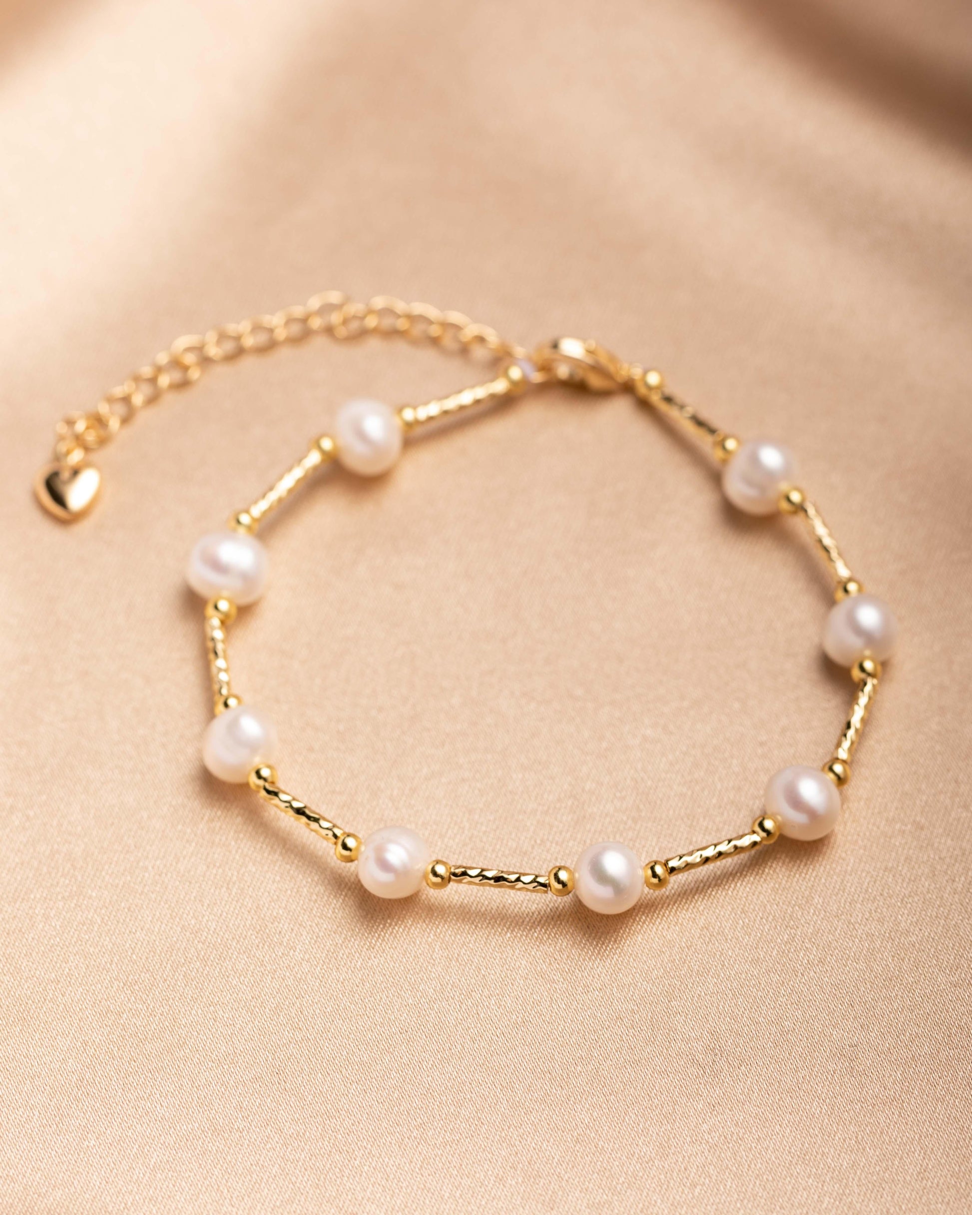 Starry Night Freshwater Pearl Bracelet - saltycandy